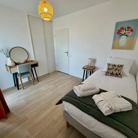 Apart-hotel Domitys - Les Cerfs-volants 4*